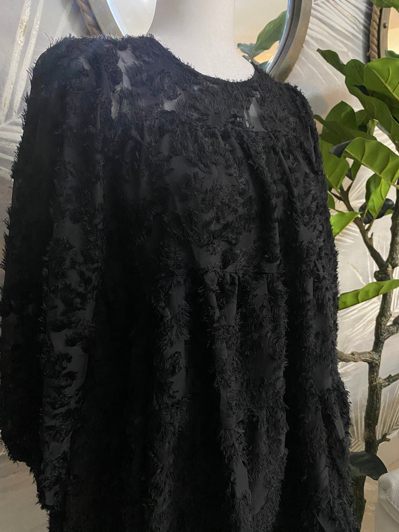 Vestido Negro con Textura